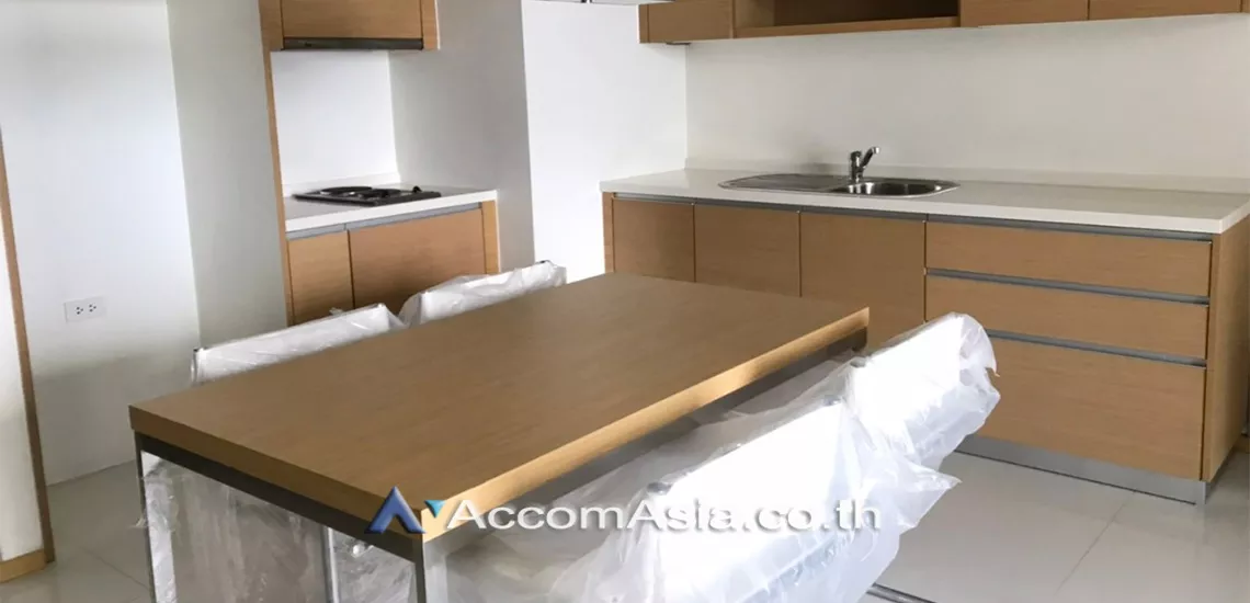 unit 1 Bedroom  Condominium For Rent in Sathorn, Bangkok  near BTS Chong Nonsi - BRT Arkhan Songkhro (AA30660)
