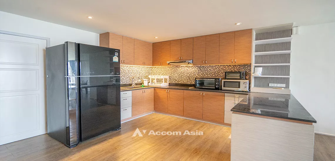  1  3 br Condominium For Rent in Sukhumvit ,Bangkok BTS Phrom Phong at Acadamia Grand Tower AA30663