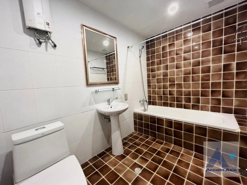 23  3 br Condominium for rent and sale in Sukhumvit ,Bangkok BTS Phrom Phong at Acadamia Grand Tower AA30664