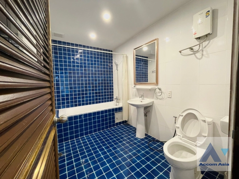 22  3 br Condominium for rent and sale in Sukhumvit ,Bangkok BTS Phrom Phong at Acadamia Grand Tower AA30664