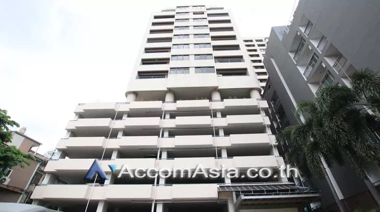 Acadamia Grand Tower Condominium  2 Bedroom for Sale & Rent BTS Phrom Phong in Sukhumvit Bangkok