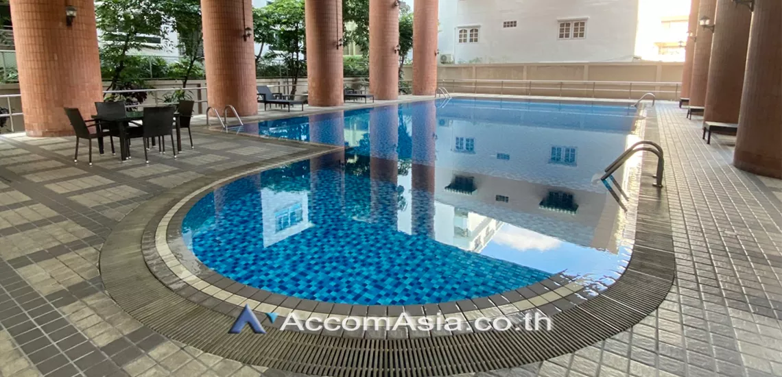 Acadamia Grand Tower Condominium  2 Bedroom for Sale & Rent BTS Phrom Phong in Sukhumvit Bangkok