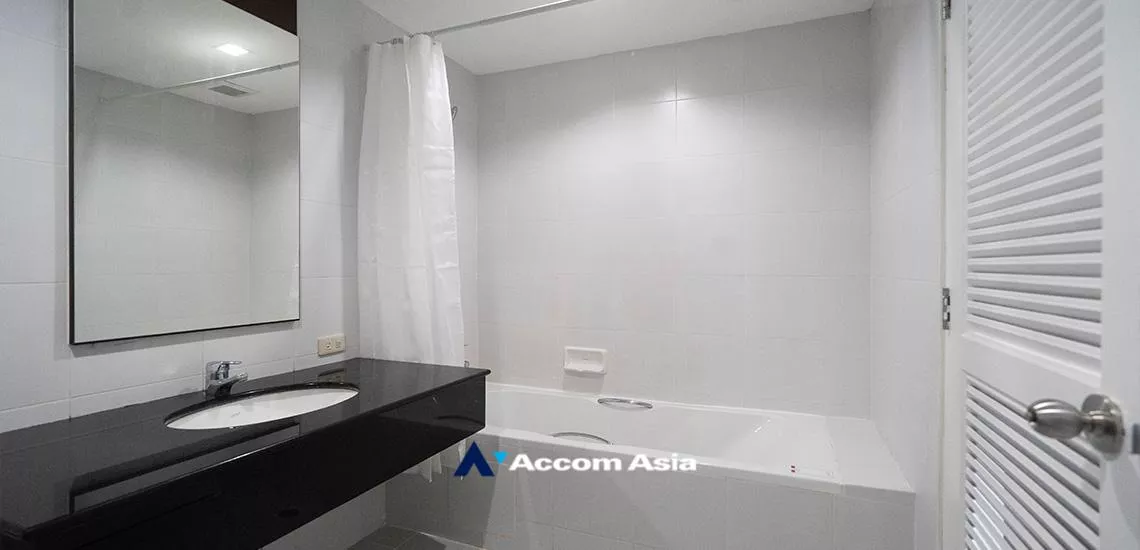 9  2 br Condominium For Rent in Sukhumvit ,Bangkok BTS Phrom Phong at Acadamia Grand Tower AA30667