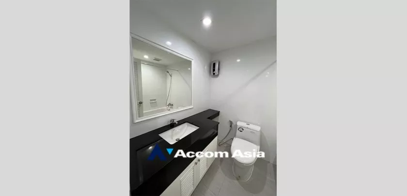 15  2 br Condominium For Rent in Sukhumvit ,Bangkok BTS Phrom Phong at Acadamia Grand Tower AA30668