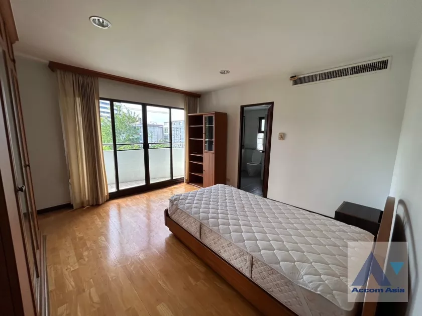 8  3 br Condominium For Rent in Sathorn ,Bangkok BRT Thanon Chan at Liang Garden AA30677