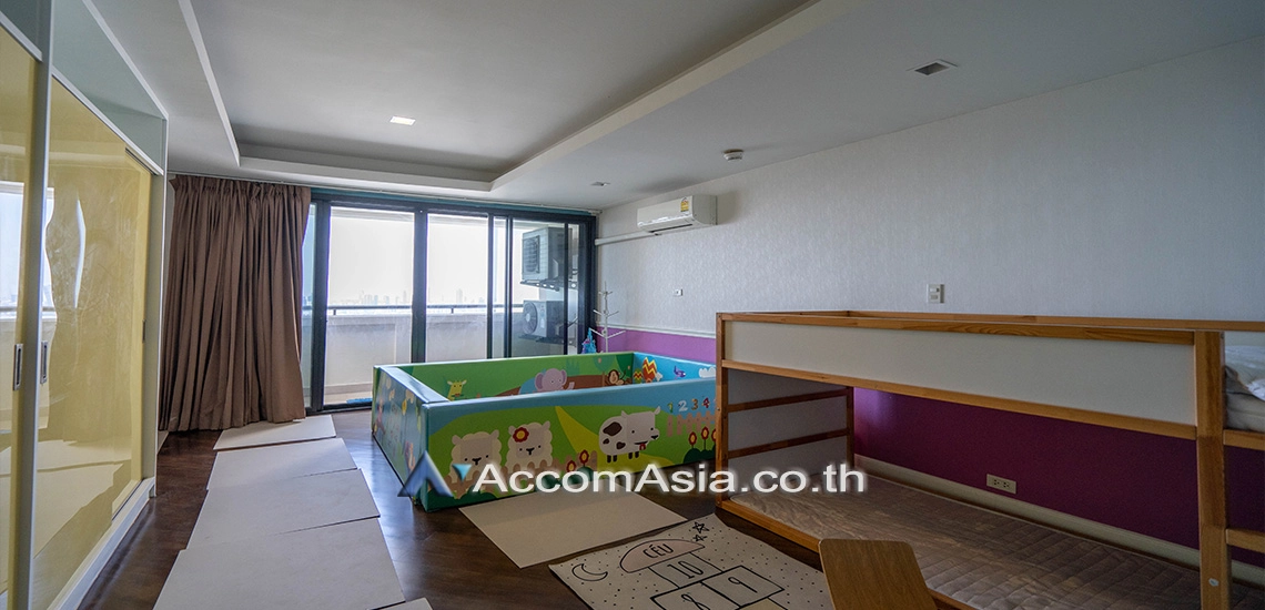 17  3 br Condominium for rent and sale in Sukhumvit ,Bangkok  at President Park Sukhumvit 24   AA30698