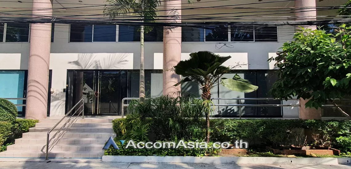  2  1 br Condominium For Rent in Sukhumvit ,Bangkok BTS Phrom Phong at 33 Tower AA30701