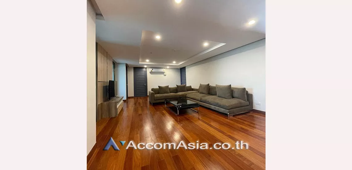 4  3 br Apartment For Rent in Sukhumvit ,Bangkok BTS Thong Lo at Service Apartment AA30703