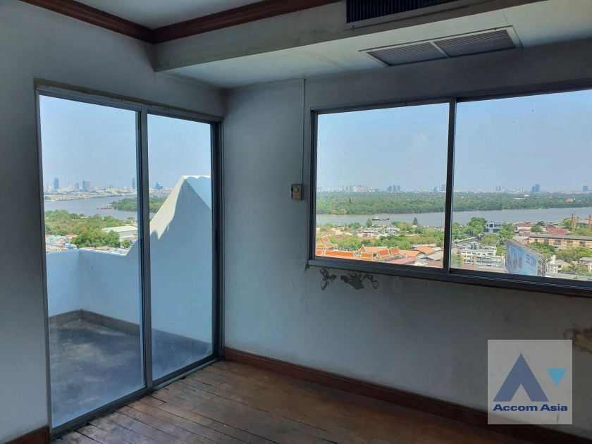 6  3 br Condominium For Sale in Sathorn ,Bangkok BRT Thanon Chan at The Executive Regent AA30708