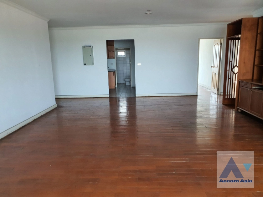 4  3 br Condominium For Sale in Sathorn ,Bangkok BRT Thanon Chan at The Executive Regent AA30708