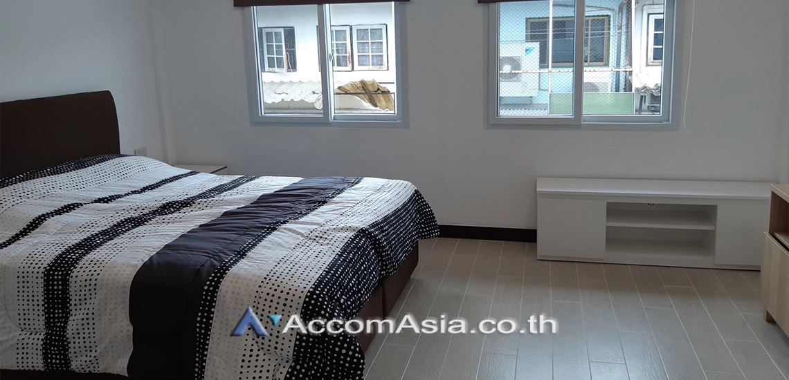 10  2 br Townhouse For Rent in Sukhumvit ,Bangkok BTS Punnawithi AA30720