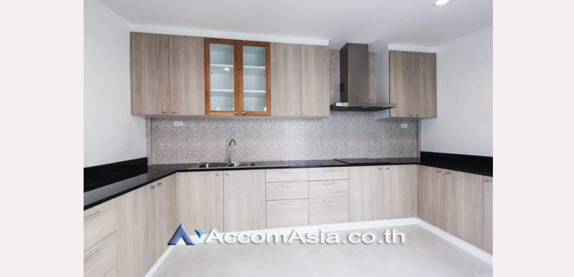 9  2 br Townhouse For Rent in Sukhumvit ,Bangkok BTS Punnawithi AA30720