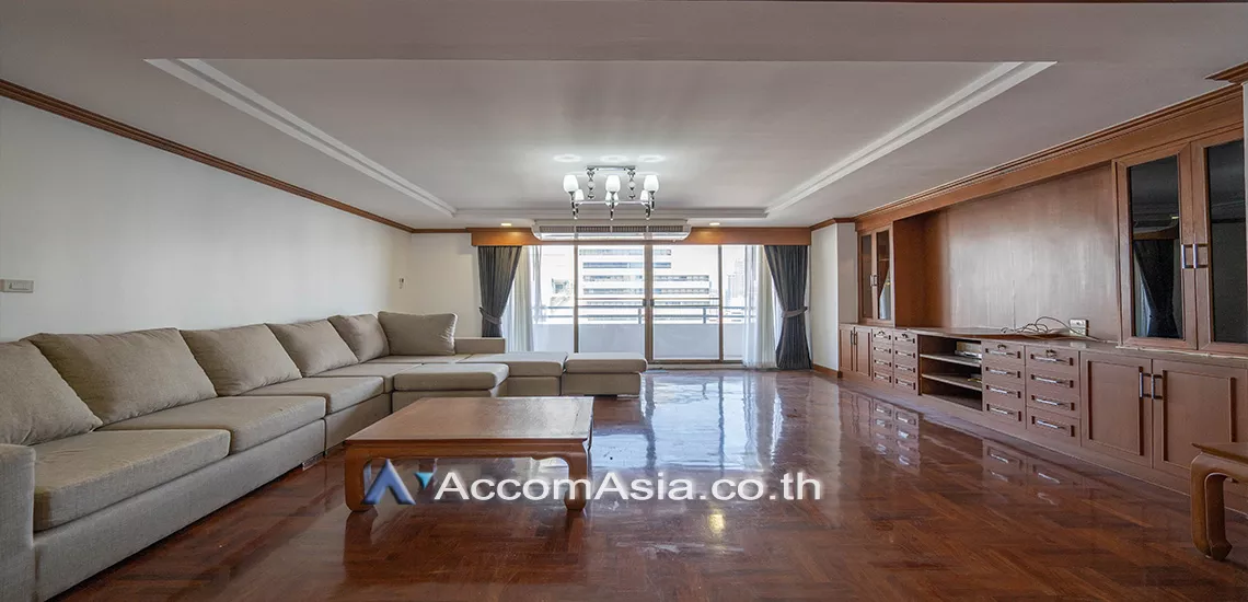 Wattana Heights Condominium  3 Bedroom for Sale & Rent BTS Asok in Sukhumvit Bangkok