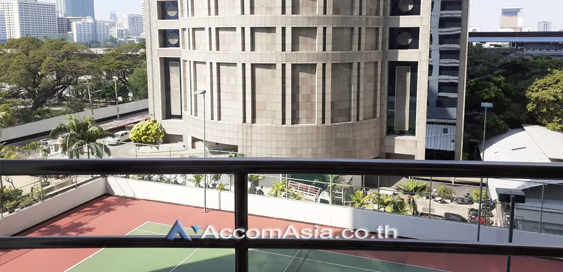 5  1 br Condominium For Rent in Ploenchit ,Bangkok BTS Ratchadamri at Baan Somthavil Ratchadamri AA30731