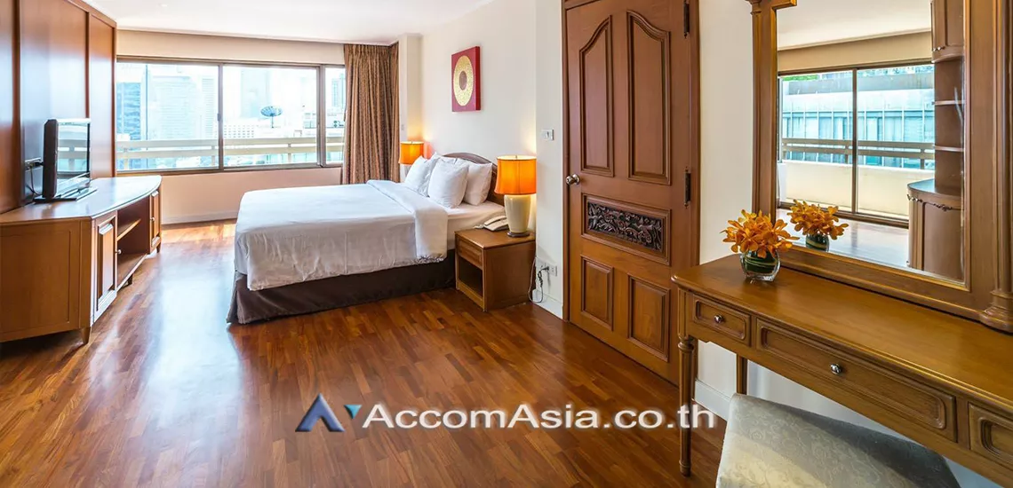 8  3 br Apartment For Rent in Silom ,Bangkok BTS Sala Daeng - MRT Silom at Suite For Family AA30732