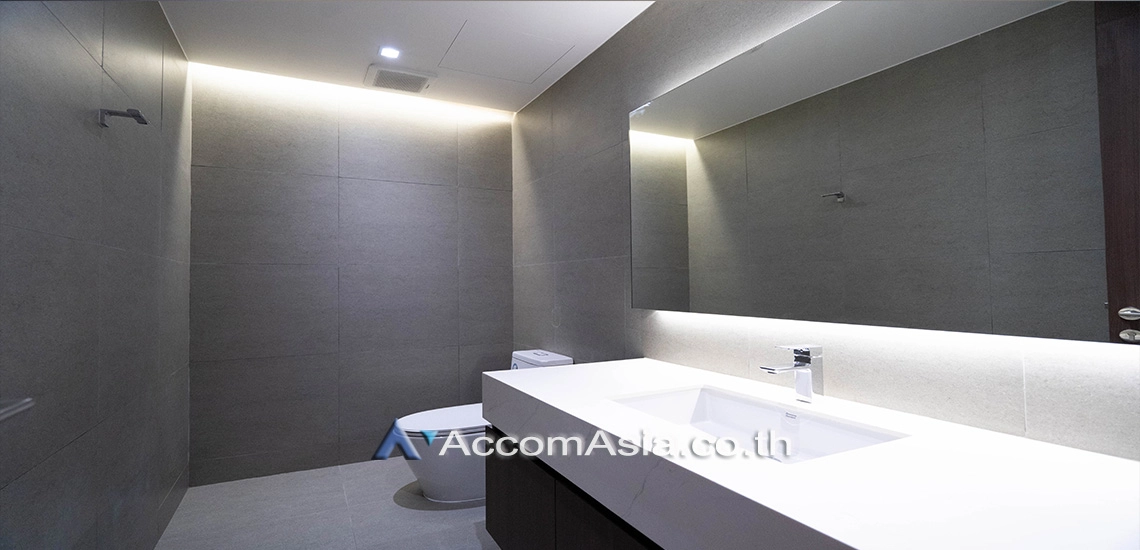 11  4 br Apartment For Rent in Sukhumvit ,Bangkok BTS Phrom Phong at Modern Brand New Apartment AA30754