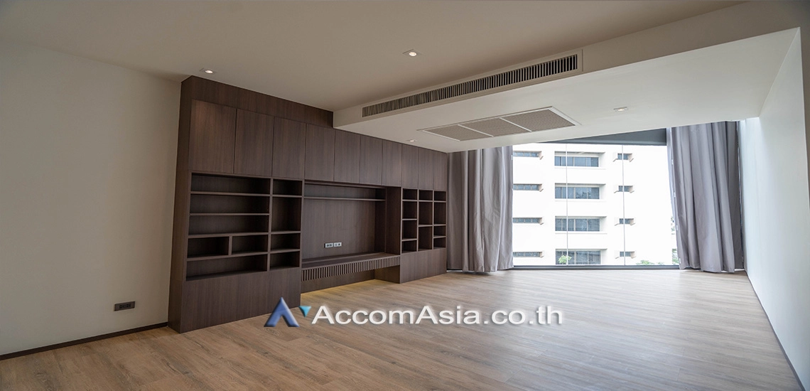  1  4 br Apartment For Rent in Sukhumvit ,Bangkok BTS Phrom Phong at Modern Brand New Apartment AA30754