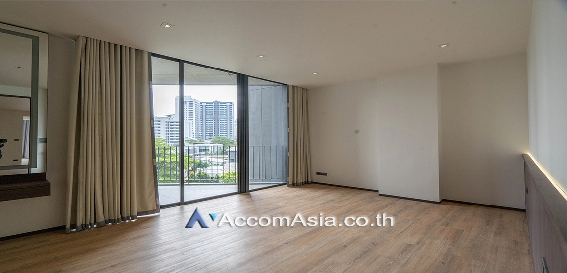 6  4 br Apartment For Rent in Sukhumvit ,Bangkok BTS Phrom Phong at Modern Brand New Apartment AA30754
