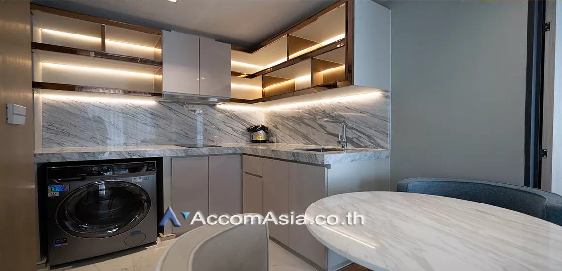 unit 1 Bedroom  Apartment For Rent in Sukhumvit, Bangkok  near BTS Phrom Phong (AA30763)