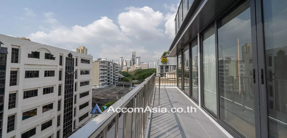 unit 1 Bedroom  Apartment For Rent in Sukhumvit, Bangkok  near BTS Phrom Phong (AA30764)