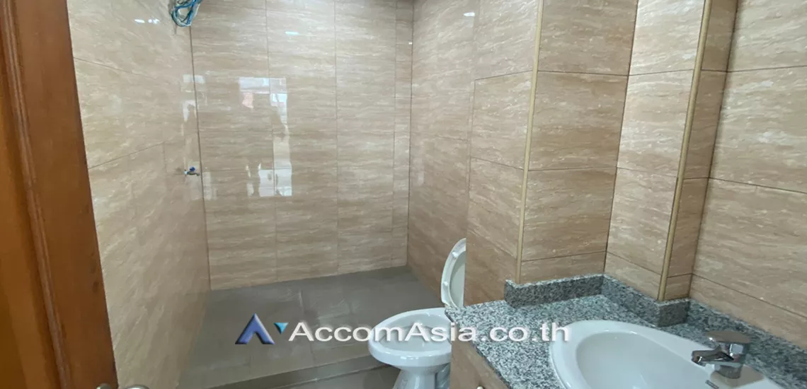 12  3 br House for rent and sale in Sukhumvit ,Bangkok BTS Asok - MRT Sukhumvit AA30766