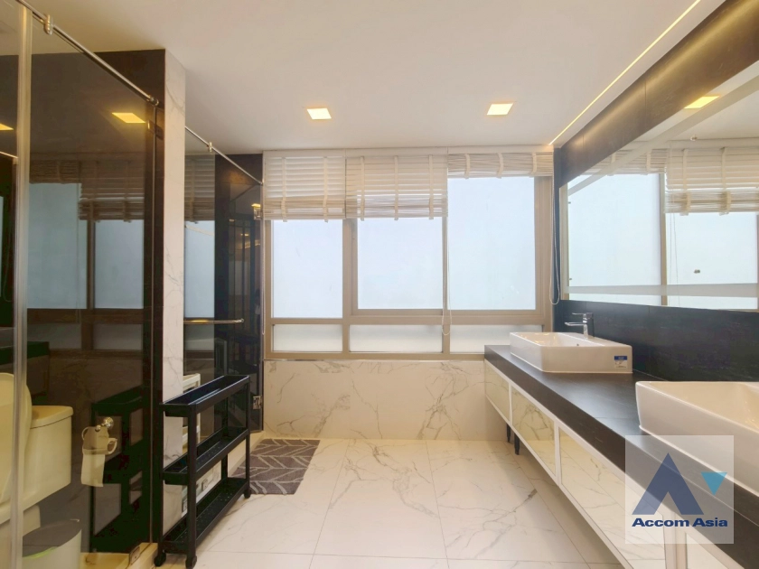 19  3 br Condominium for rent and sale in Sukhumvit ,Bangkok BTS Phra khanong at Ficus Lane AA30772