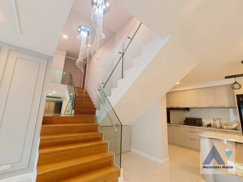 12  3 br Condominium for rent and sale in Sukhumvit ,Bangkok BTS Phra khanong at Ficus Lane AA30772