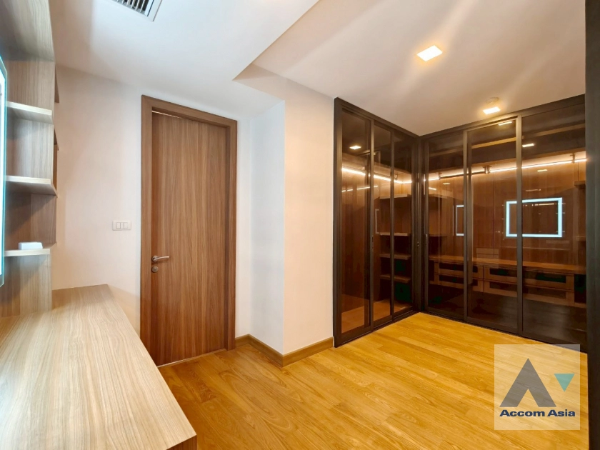 25  3 br Condominium for rent and sale in Sukhumvit ,Bangkok BTS Phra khanong at Ficus Lane AA30772