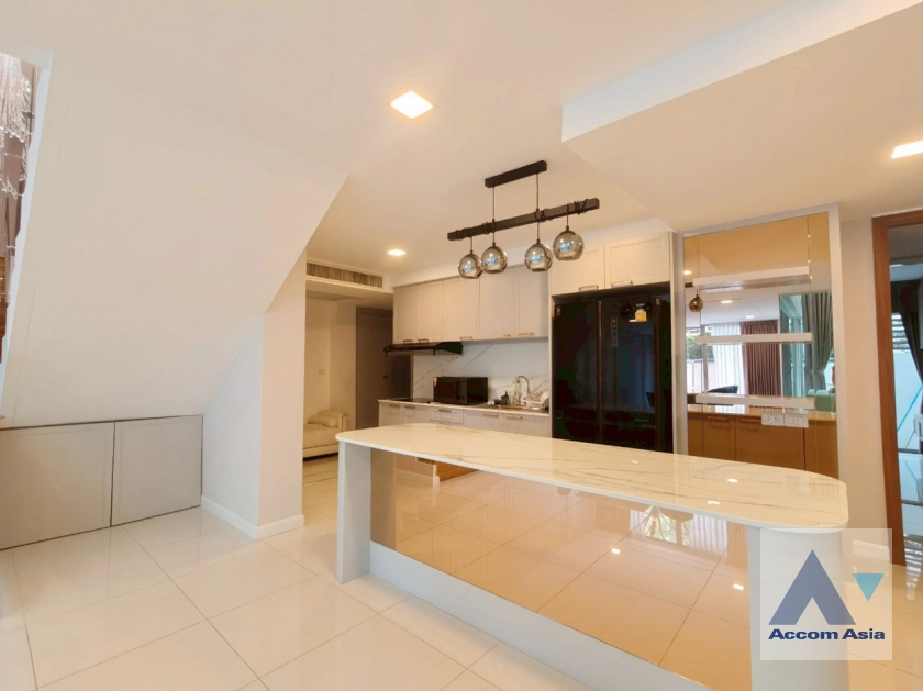 10  3 br Condominium for rent and sale in Sukhumvit ,Bangkok BTS Phra khanong at Ficus Lane AA30772
