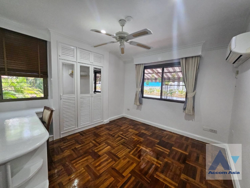 14  4 br House for rent and sale in Sukhumvit ,Bangkok BTS Phrom Phong at Kid Friendly House Compound AA30775