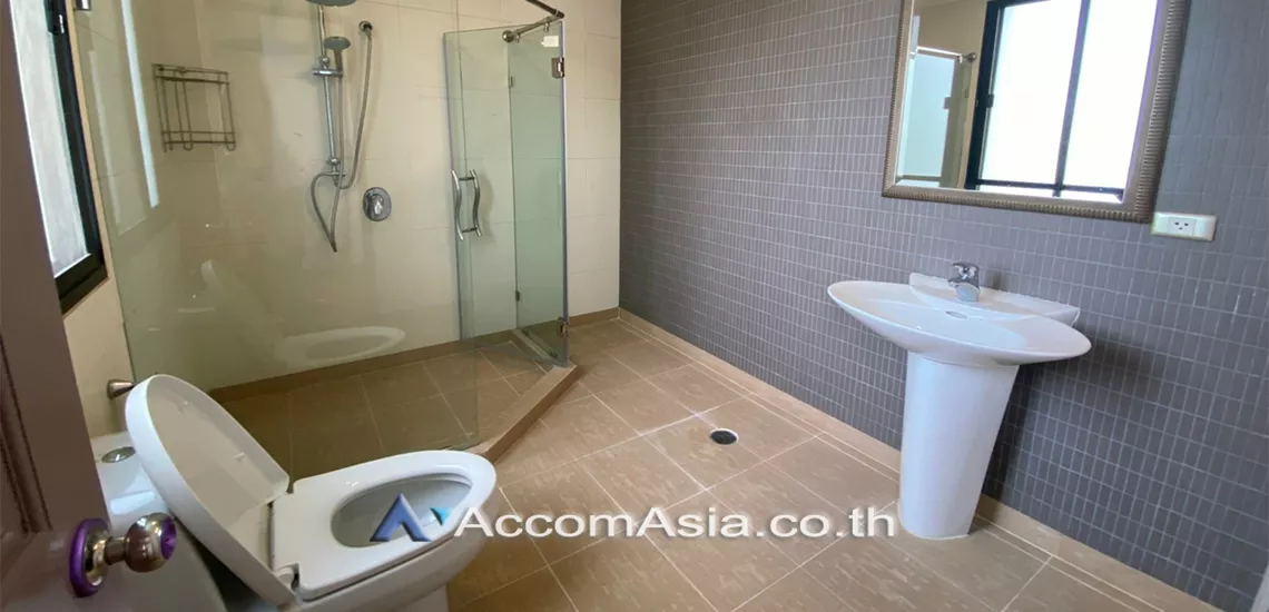 17  3 br Condominium For Rent in Sukhumvit ,Bangkok BTS Ekkamai at Cross Creek AA30808