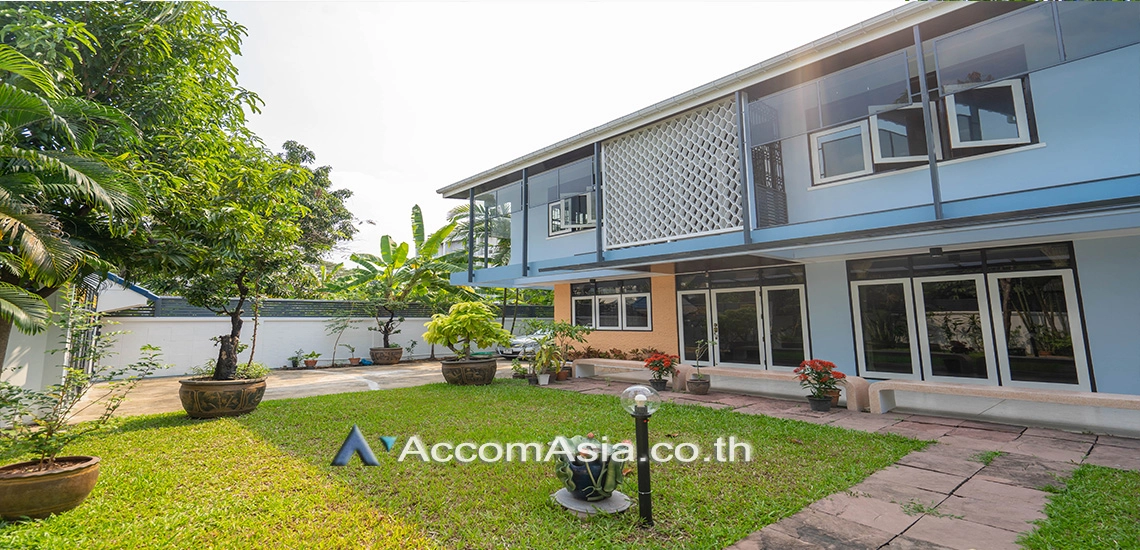 House For Rent & Sale in Sukhumvit, Bangkok Code AA30826
