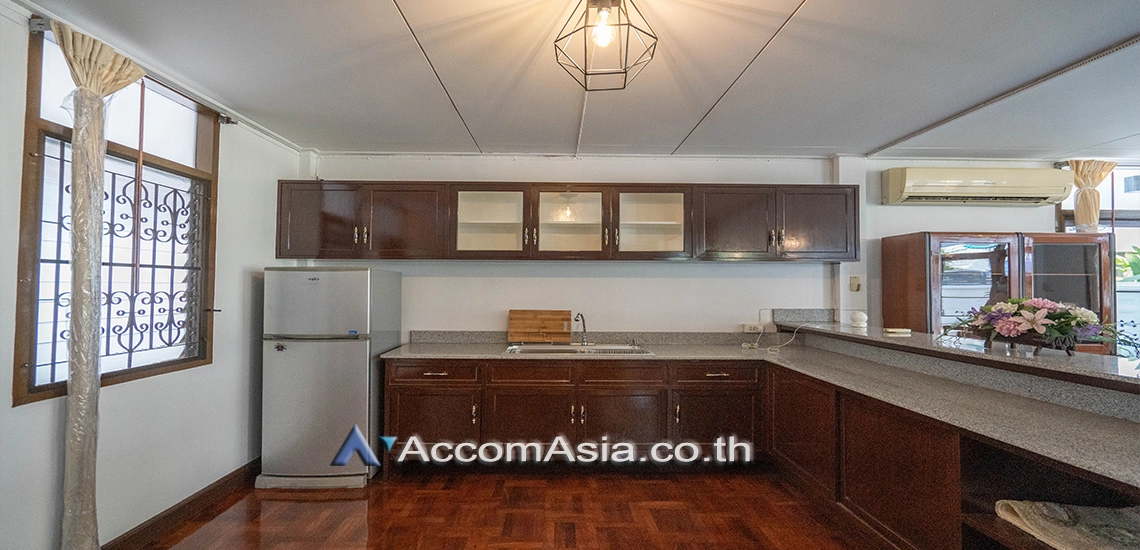 14  3 br House for rent and sale in Sukhumvit ,Bangkok BTS Phra khanong AA30826
