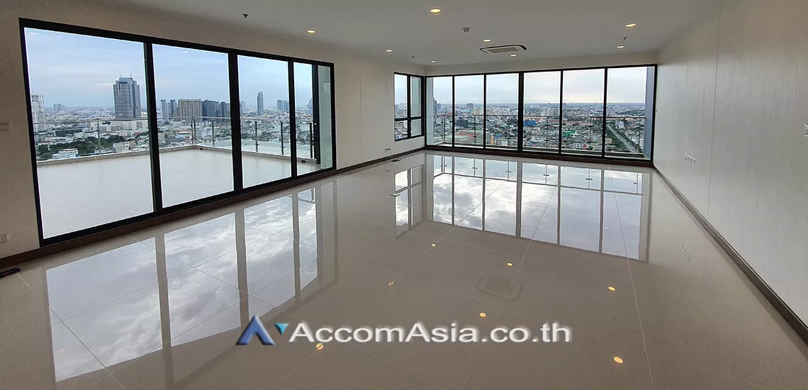 Huge Terrace, Penthouse condominium for rent in Charoennakorn at Supalai Premier Charoen Nakhon, Bangkok Code AA30828