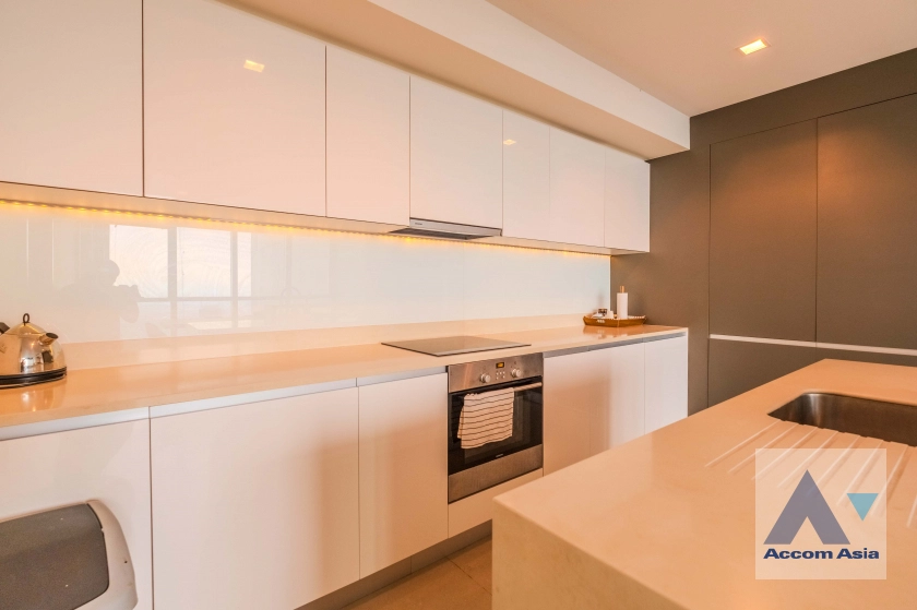 8  3 br Condominium For Sale in Charoen Nakhon ,Bangkok BTS Krung Thon Buri at The River Condominium AA30829