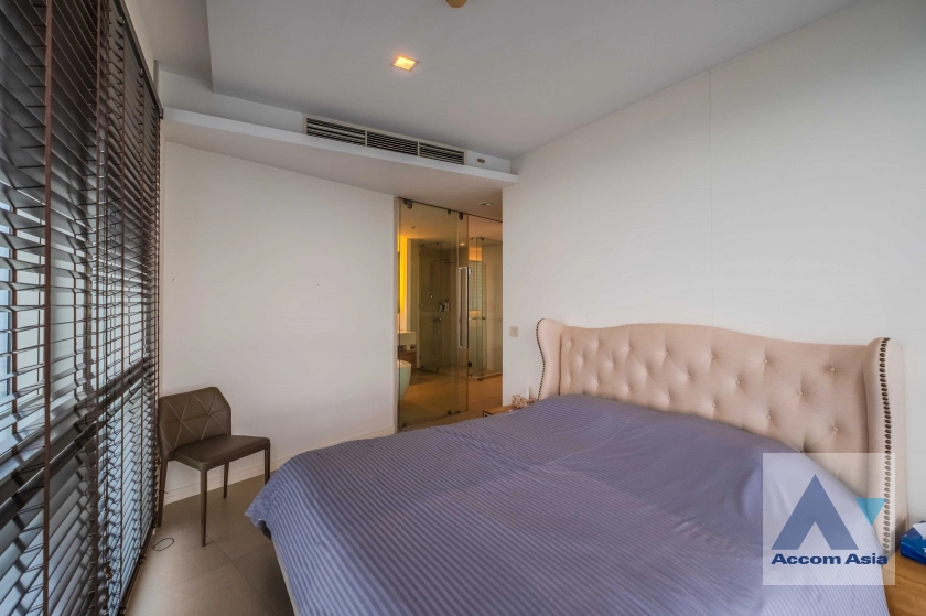 15  3 br Condominium For Sale in Charoen Nakhon ,Bangkok BTS Krung Thon Buri at The River Condominium AA30829