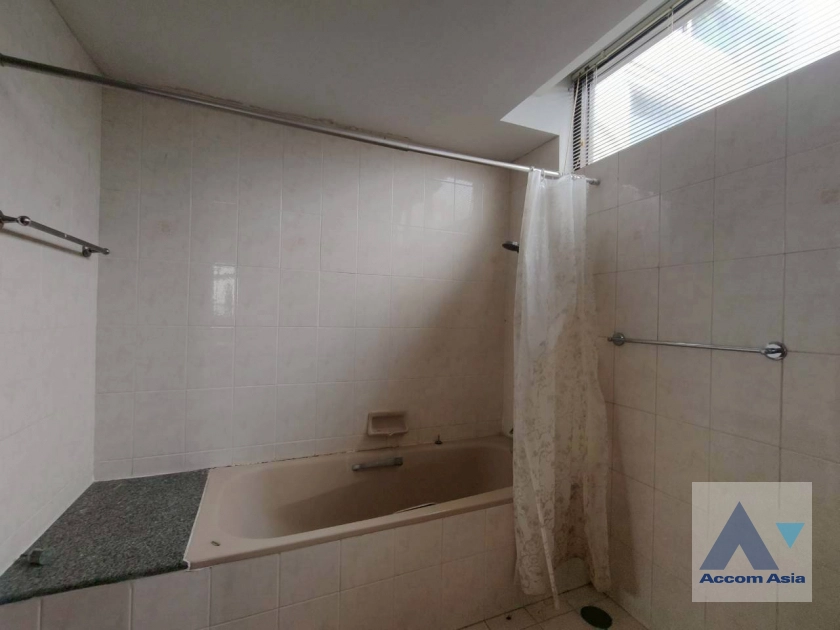 19  3 br Condominium for rent and sale in Sukhumvit ,Bangkok BTS Phrom Phong at Ruamsuk Condominium 24536