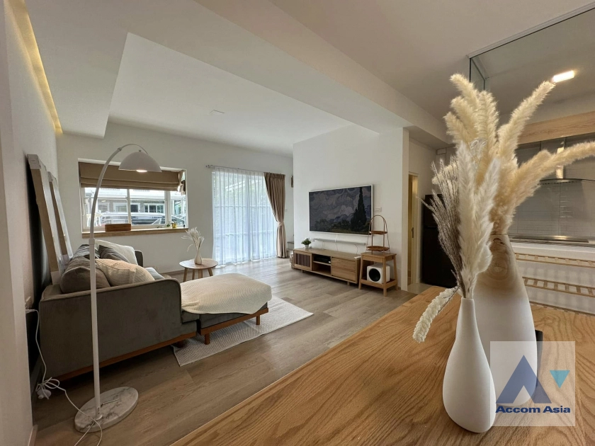 5  3 br Townhouse For Rent in Pattanakarn ,Bangkok BTS Udomsuk at Indy Bangna – Ramkhamhaeng 2 AA30847