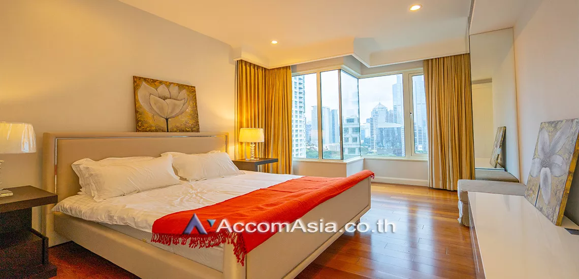 8  2 br Condominium For Rent in Ploenchit ,Bangkok BTS Chitlom at Q Langsuan  AA30849