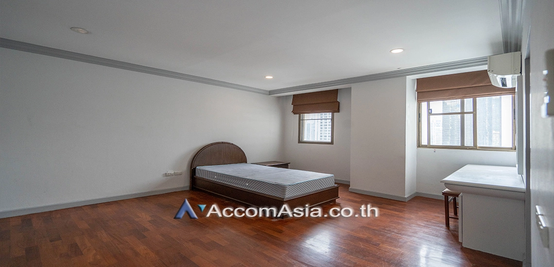 9  3 br Apartment For Rent in Sukhumvit ,Bangkok BTS Asok - MRT Sukhumvit at Family-Friendly 360 SQ.M. Residence Near Terminal 21 AA30859