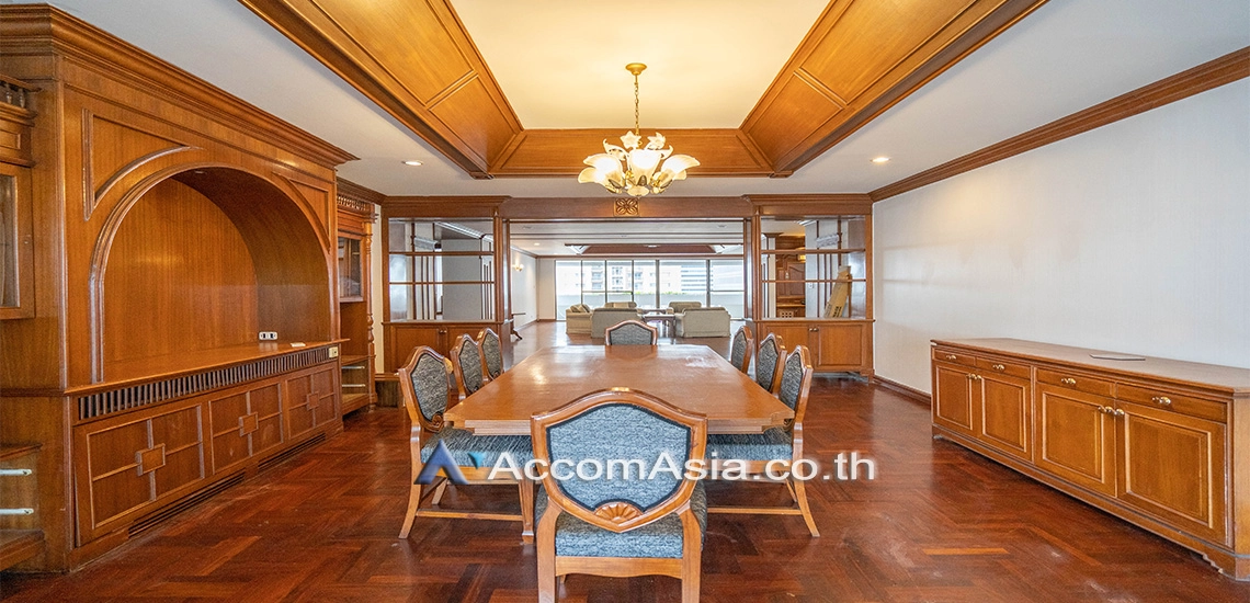 4  3 br Apartment For Rent in Sukhumvit ,Bangkok BTS Asok - MRT Sukhumvit at Family-Friendly 360 SQ.M. Residence Near Terminal 21 AA30860