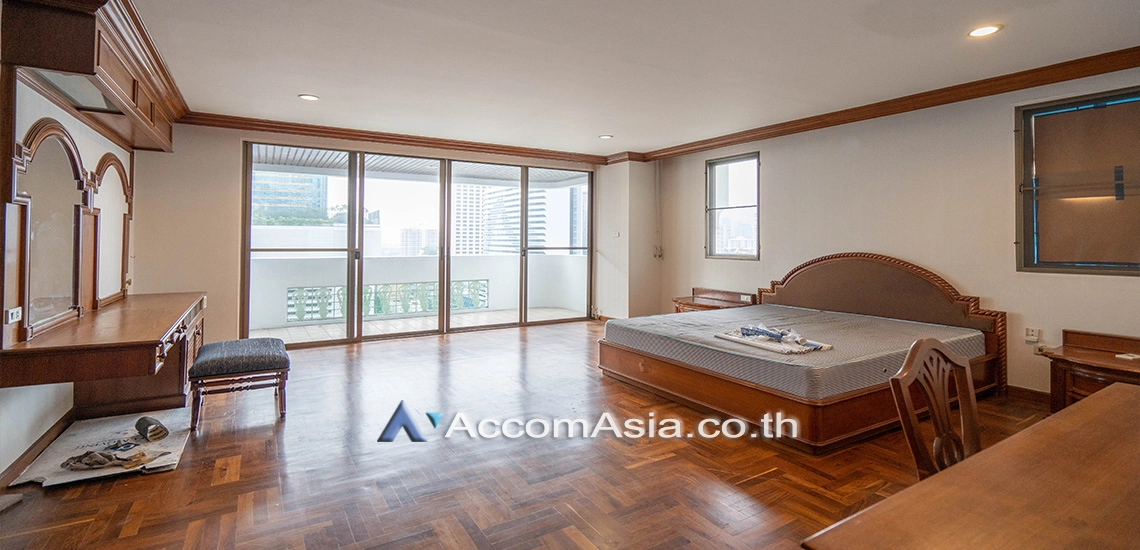 9  3 br Apartment For Rent in Sukhumvit ,Bangkok BTS Asok - MRT Sukhumvit at Family-Friendly 360 SQ.M. Residence Near Terminal 21 AA30860