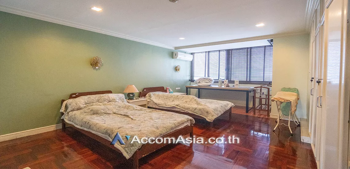 11  3 br Condominium for rent and sale in Sukhumvit ,Bangkok BTS Ekkamai at Oriental Tower AA30866