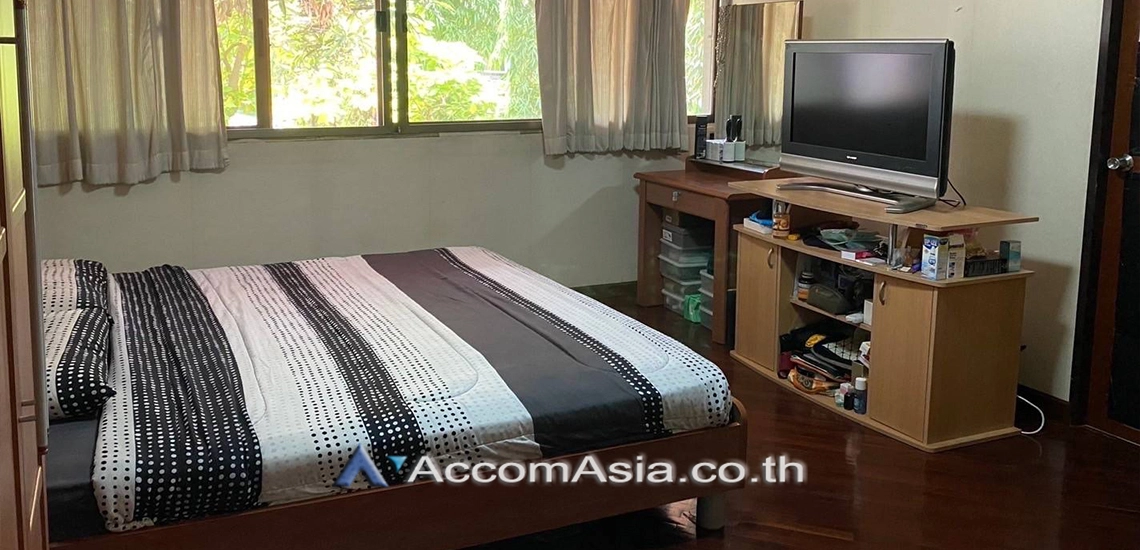 12  4 br Townhouse for rent and sale in Sukhumvit ,Bangkok BTS Thong Lo AA30874