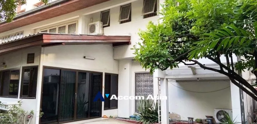  1  3 br House For Sale in Sukhumvit ,Bangkok BTS Asok - MRT Sukhumvit AA30880