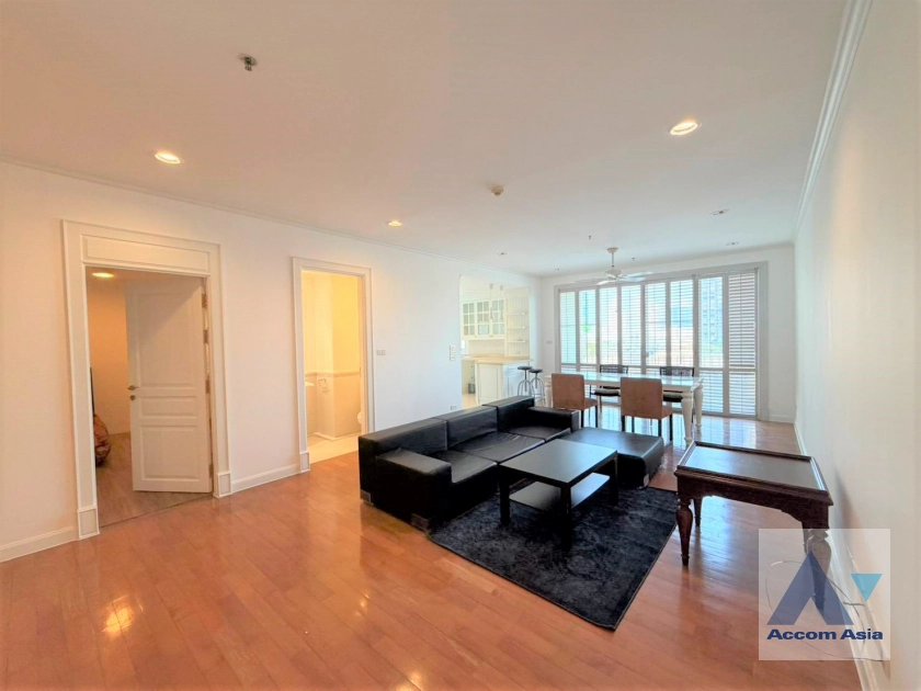 unitPet friendly |  2 Bedrooms  Apartment For Rent & Sale in Sathorn, Bangkok  near MRT Lumphini (AA30883)