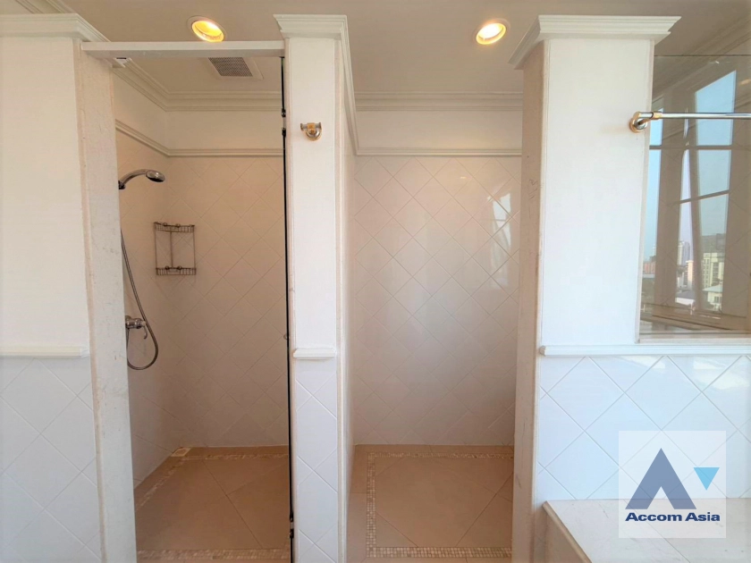 11  3 br Apartment for rent and sale in Sathorn ,Bangkok MRT Lumphini at Amazing residential AA30883