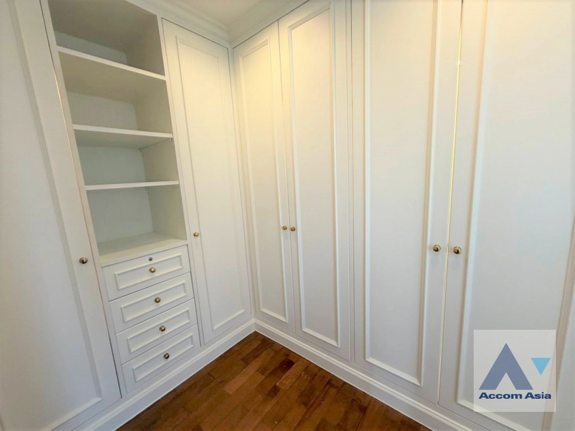 9  3 br Apartment for rent and sale in Sathorn ,Bangkok MRT Lumphini at Amazing residential AA30883