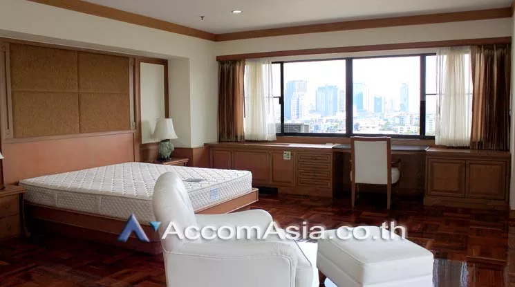 4  4 br Apartment For Rent in Sukhumvit ,Bangkok BTS Phrom Phong at High quality of living AA30887