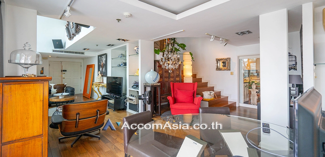  1  3 br Condominium For Rent in Ploenchit ,Bangkok BTS Chitlom at Baan Na Varang AA30897